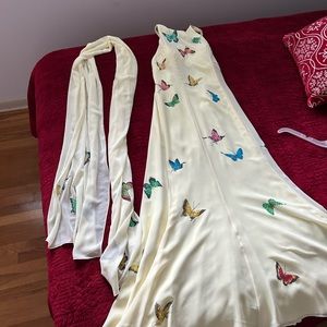 Breathtaking no one’s gonna have this dress wherever you go